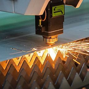 Usługa cięcia laserowego metalu o dużej precyzji Gładkie krawędzie i dokładne wymiary