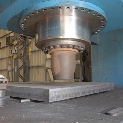 Specjalistyczna usługa leczenia powierzchni metalu z wyrównaniem stali dla płaskiej powierzchni metalu